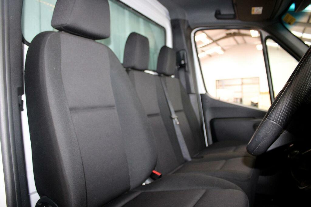 Mercedes-Benz Sprinter 315 Luton Box L3 Progressive Rwd SD25TZT White #6