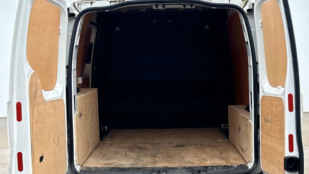 Volkswagen Caddy 2.0 Tdi 102Ps Commerce Van White #6