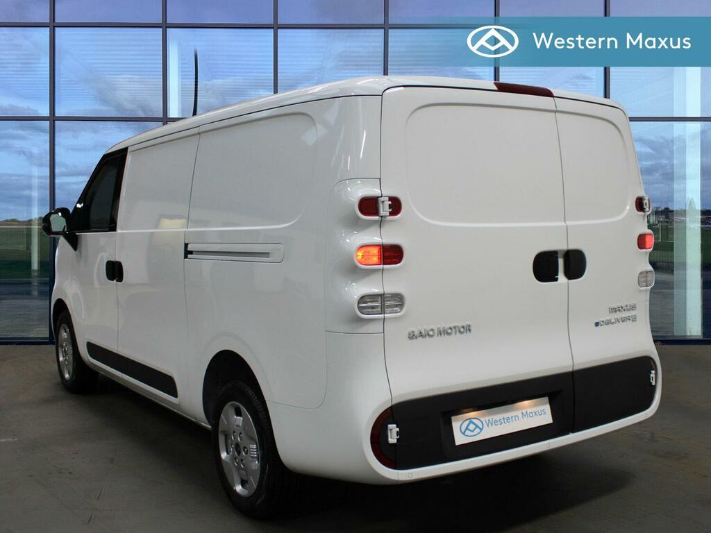 Maxus eDeliver 5 64Kwh L1 6Dr White #6