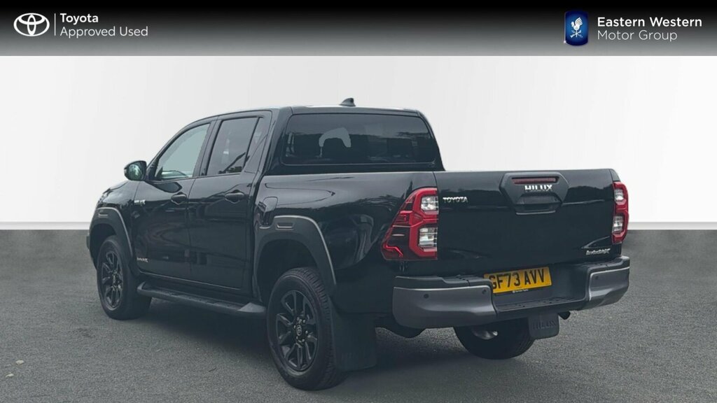 Toyota HILUX 2.8 D-4d Invincible X 4Wd Euro 6 Ss Black #5