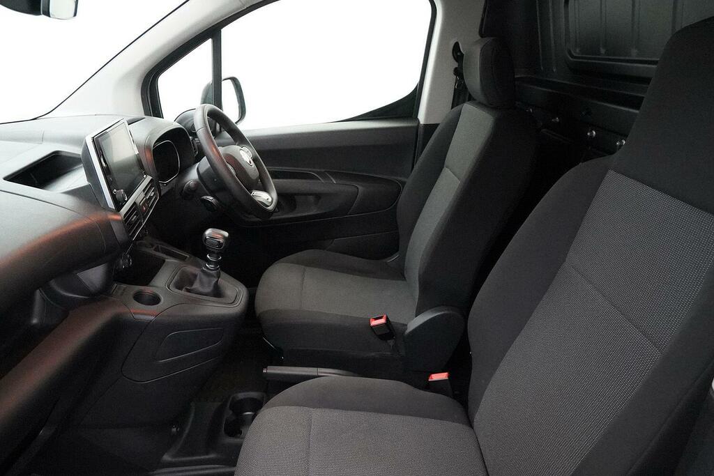 Fiat Doblo Cargo L2 Panel Van In White  #18