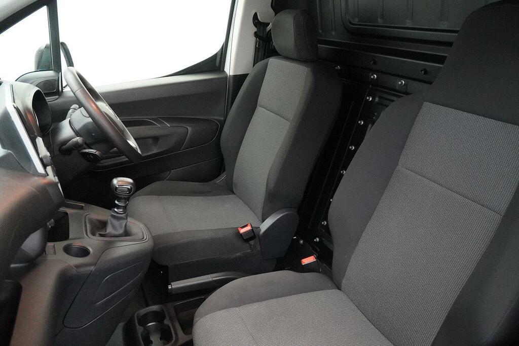 Fiat Doblo Cargo L2 Panel Van In White  #19