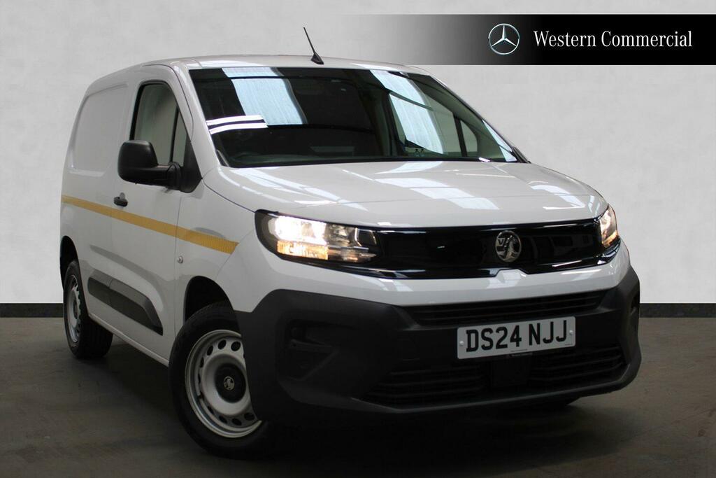 Vauxhall Combo 1.5 Turbo D 2300 Prime Panel Van White