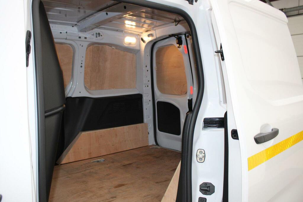 Vauxhall Combo 2300 Prime Ss 101 White #29
