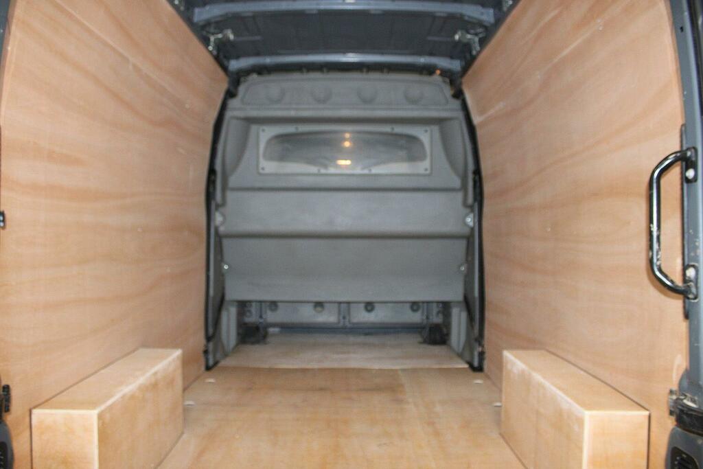 Renault Master Business Grey #28