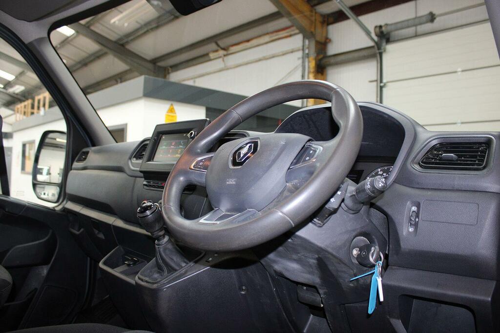 Renault Master Business Grey #9