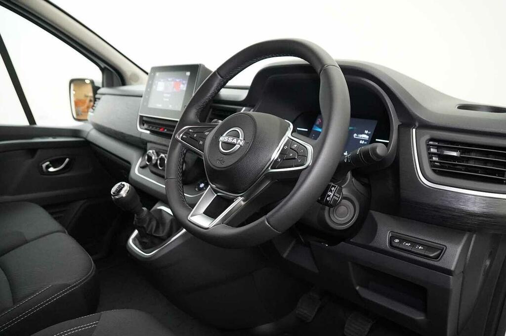 Nissan Primastar Acenta Grey #30