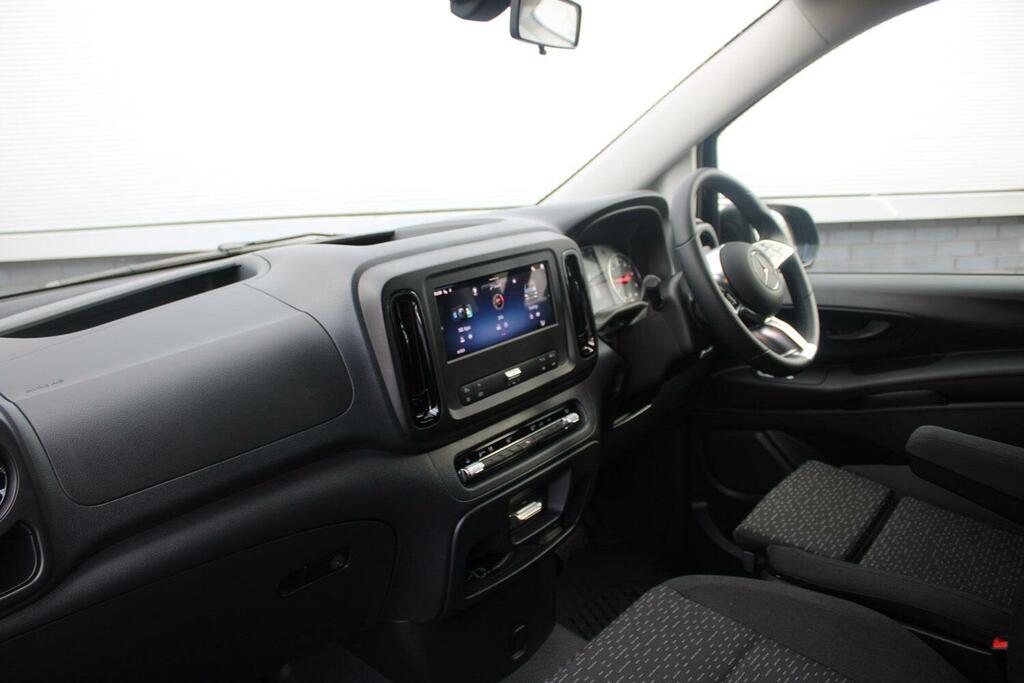 Mercedes-Benz Vito Select Silver #22