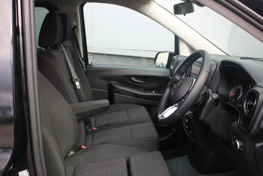 Mercedes-Benz Vito Select Silver #9