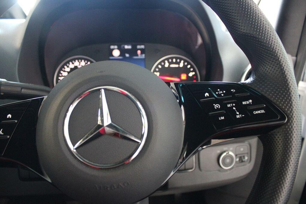 Mercedes-Benz Sprinter Pro Silver #29