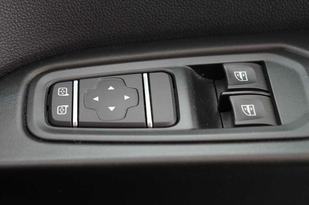 Nissan Primastar 2.0Dci 130Pseu6d Acenta 30 L1h1 Panel Van #26
