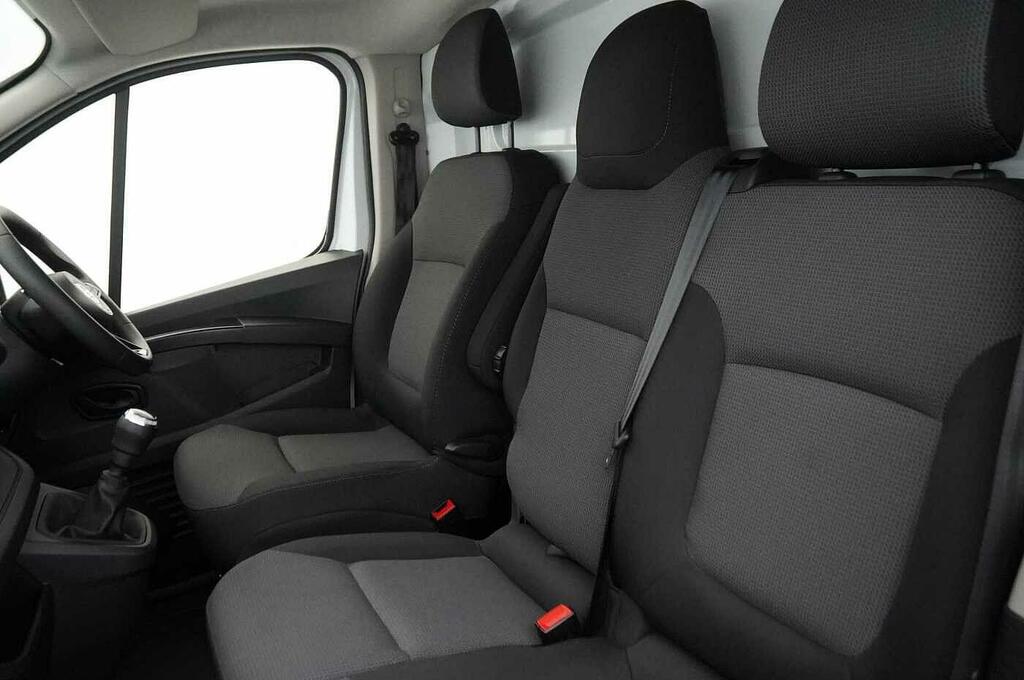 Nissan Primastar 2.0Dci 130Pseu6d Acenta 30 L1h1 Panel Van #12