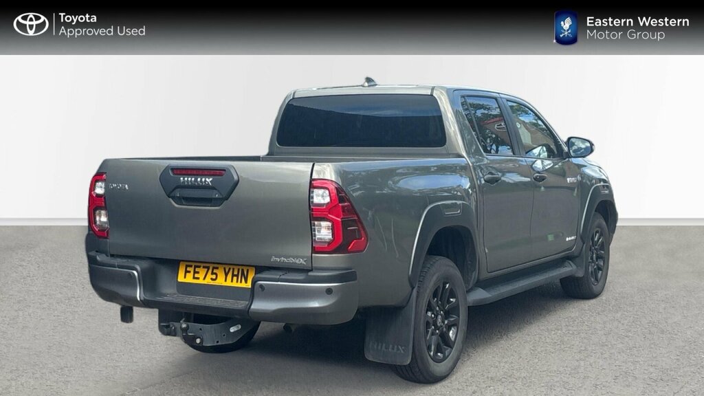 Toyota HILUX 2.8 D-4d-h Invincible X 4Wd Euro 6 Brown #2