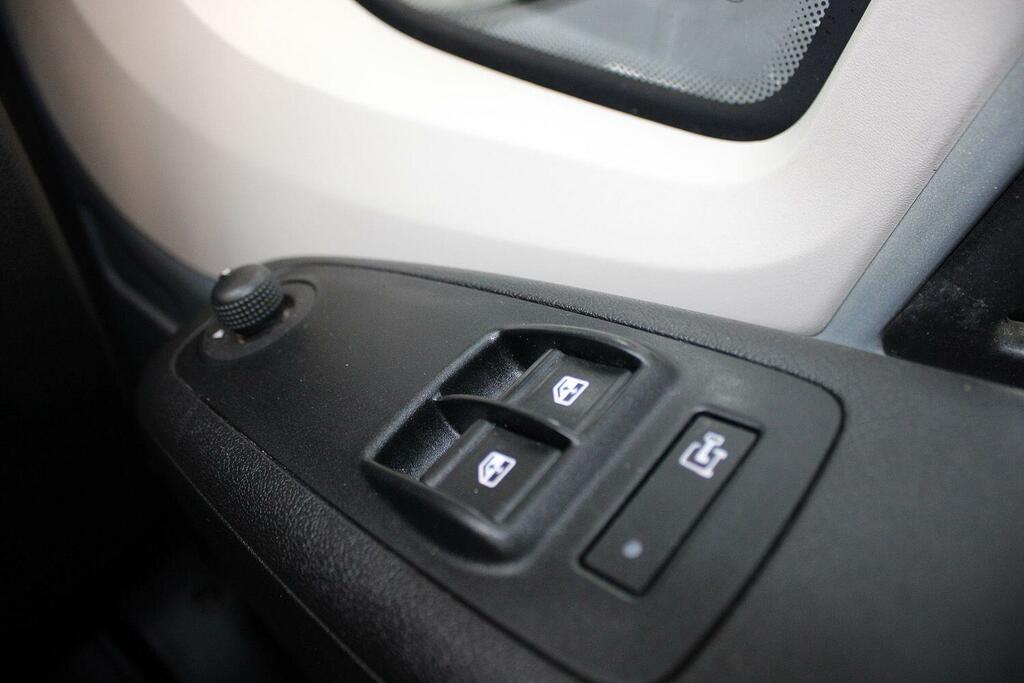 Peugeot Boxer Mpv Grey #16