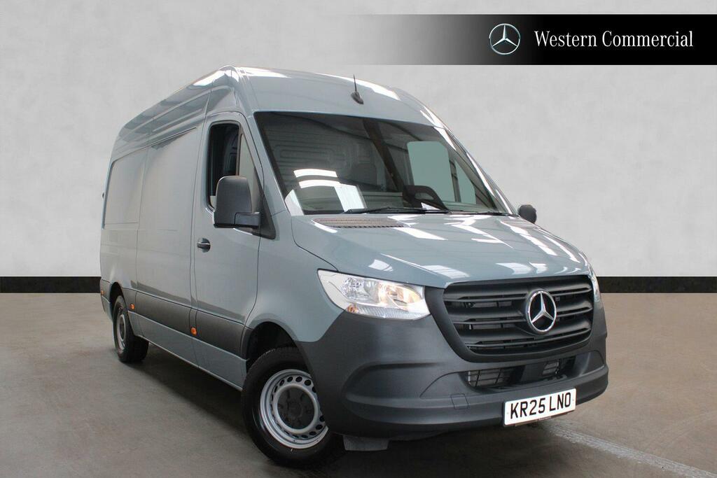 Mercedes-Benz Sprinter 2.0 315 Cdi Pro G-tronic Rwd L2 H2 Euro 6 Ss Blue