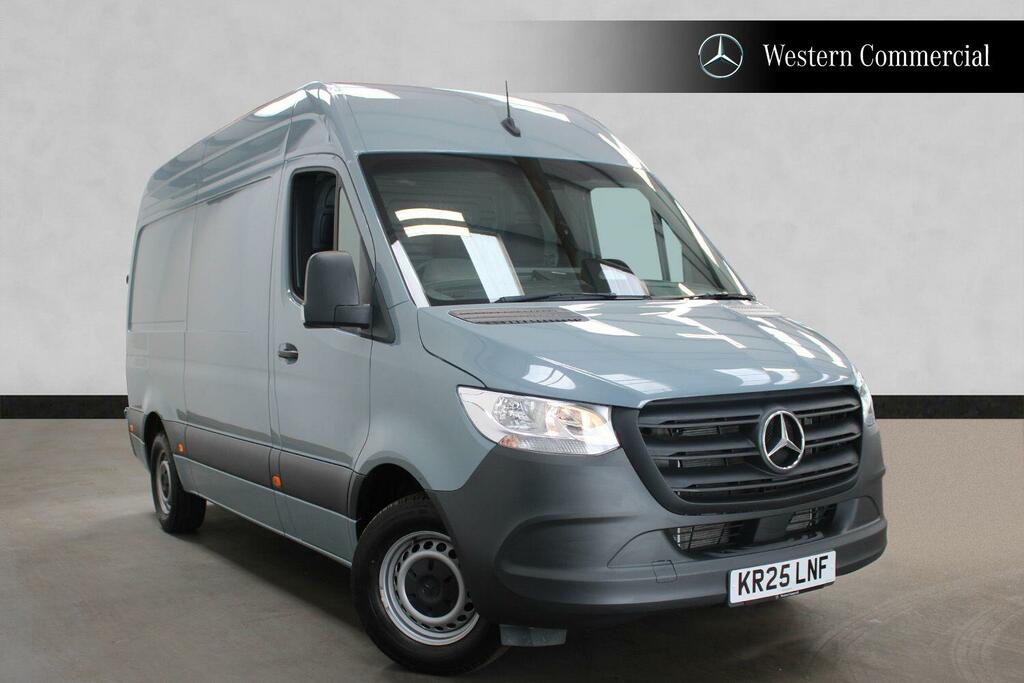 Mercedes-Benz Sprinter 2.0 315 Cdi Pro Panel Van G-tronic Rwd Blue