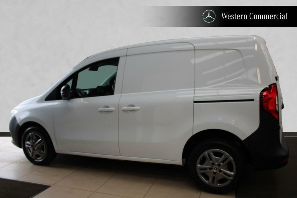 Mercedes-Benz CITAN Mpv Black #9