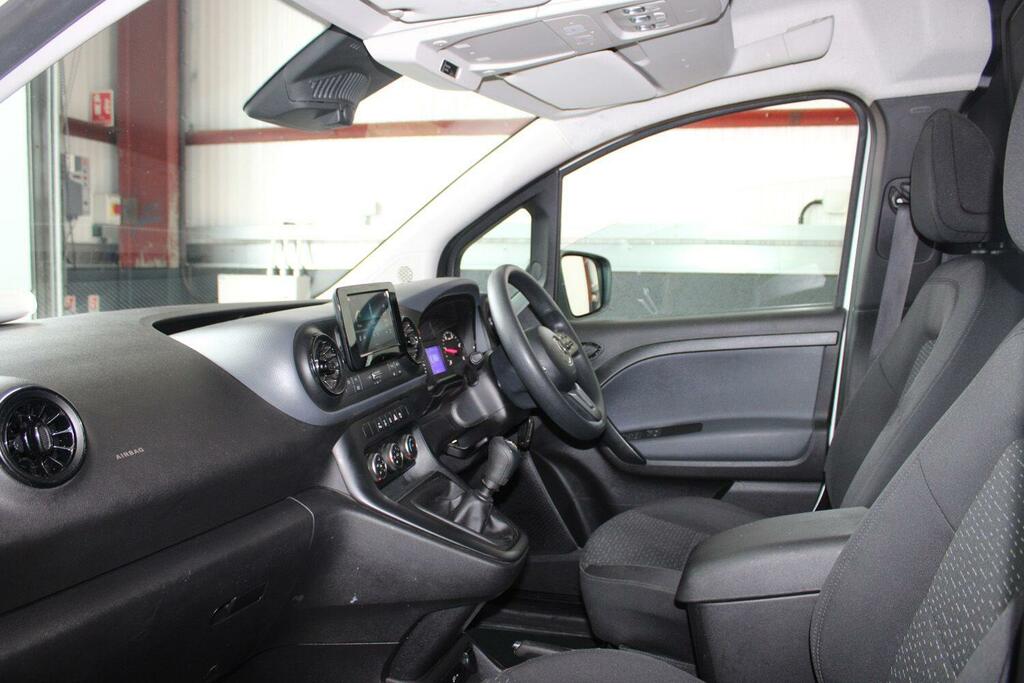 Mercedes-Benz CITAN Mpv Black #3