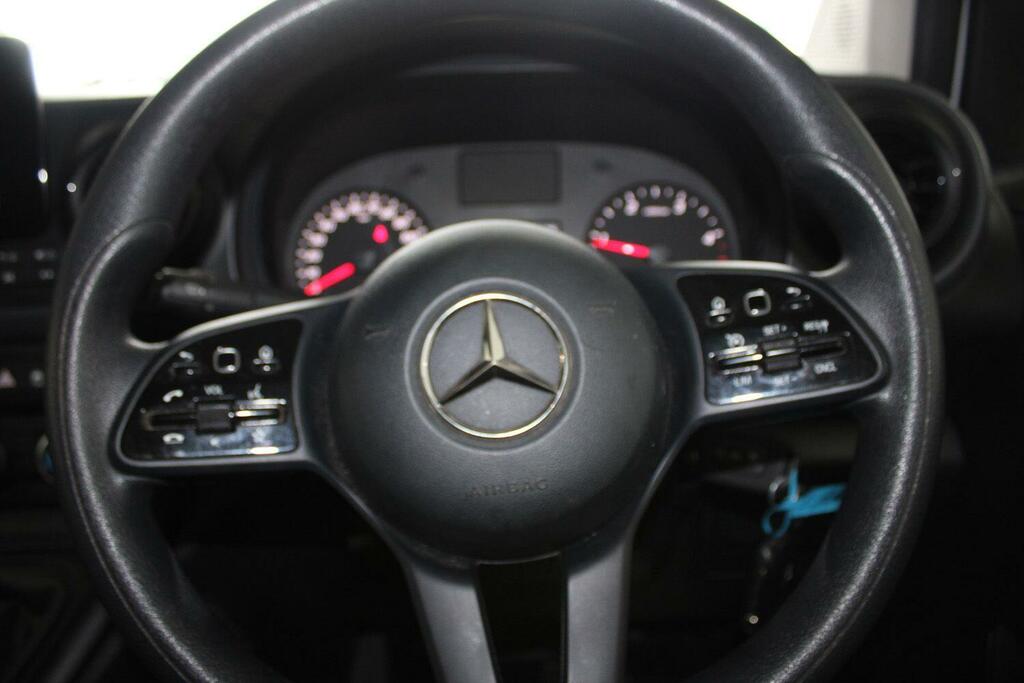Mercedes-Benz CITAN Mpv Black #19