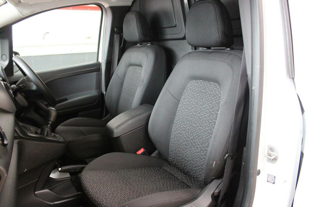 Mercedes-Benz CITAN Mpv Black #15