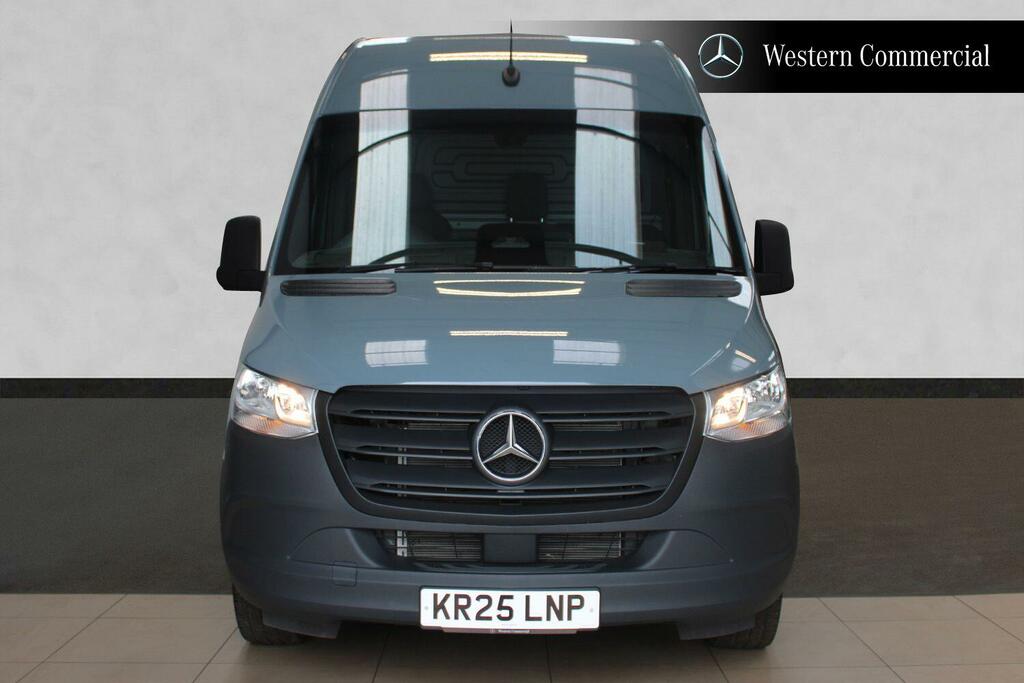 Mercedes-Benz Sprinter 2.0 315 Cdi Pro Panel Van G-tronic Rwd Blue #2