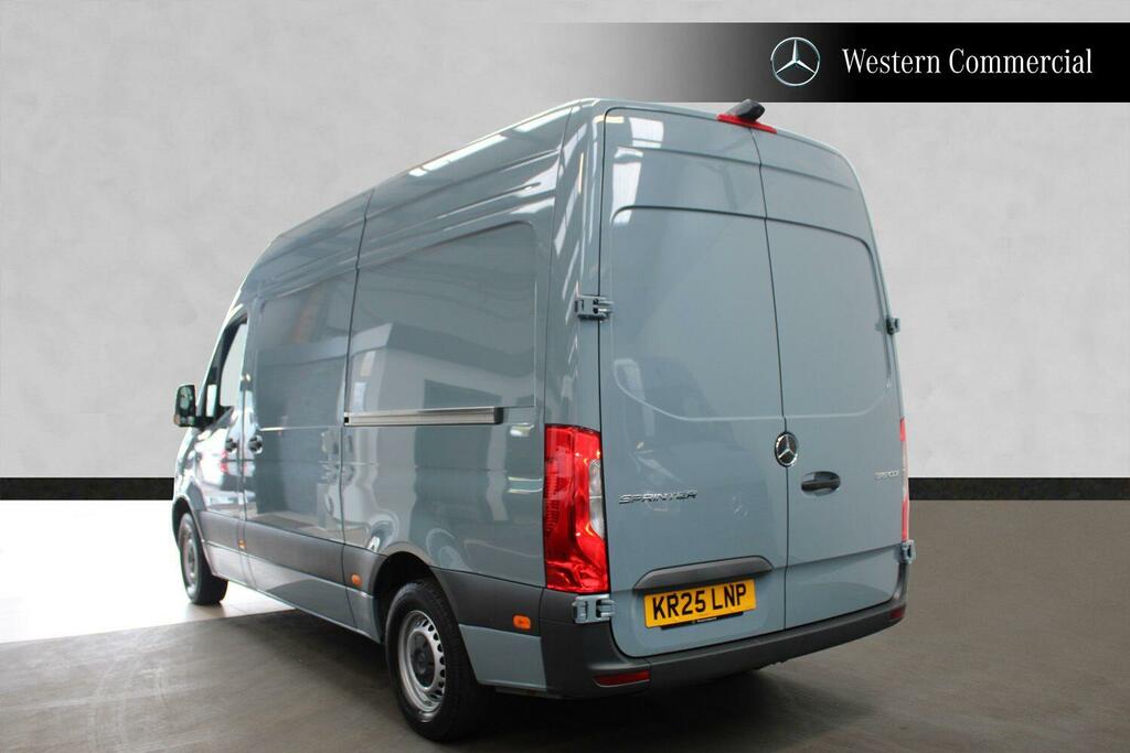 Mercedes-Benz Sprinter 2.0 315 Cdi Pro Panel Van G-tronic Rwd Blue #5