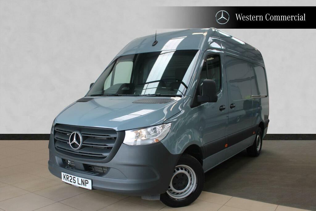 Mercedes-Benz Sprinter 2.0 315 Cdi Pro Panel Van G-tronic Rwd Blue #3