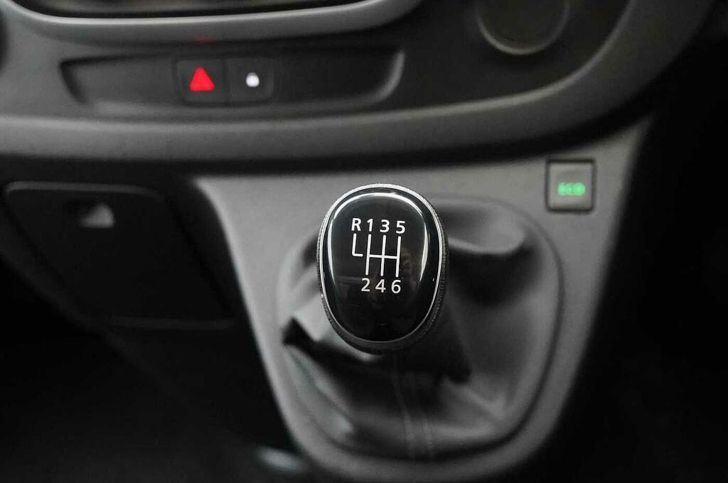 Fiat Talento 2.0 Ecojet 120 Tecnico Van White #24