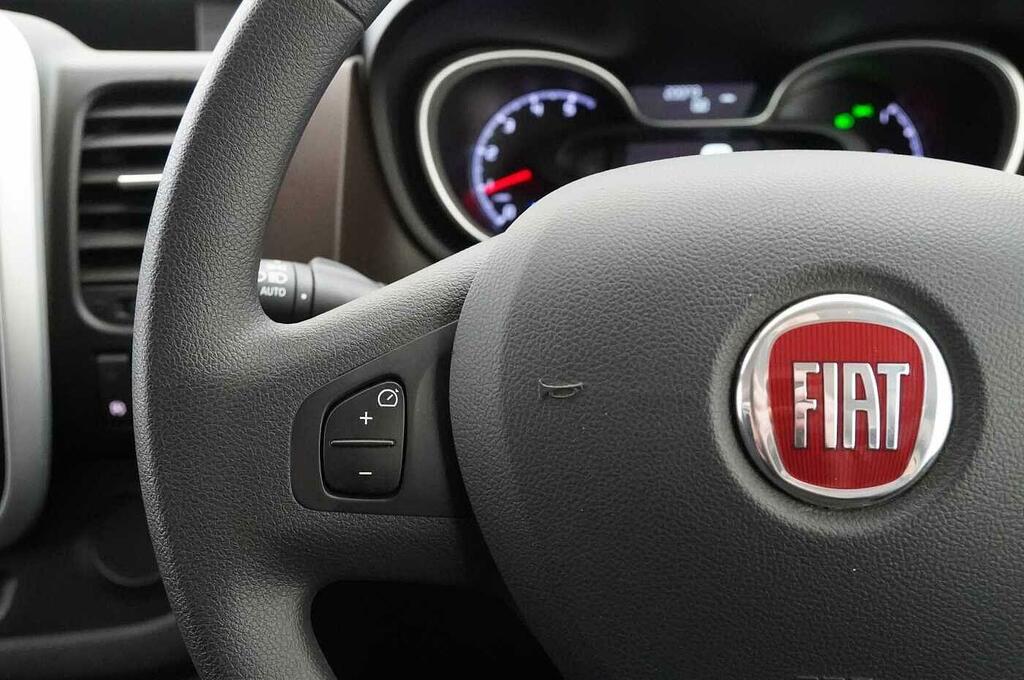 Fiat Talento 2.0 Ecojet 120 Tecnico Van White #26
