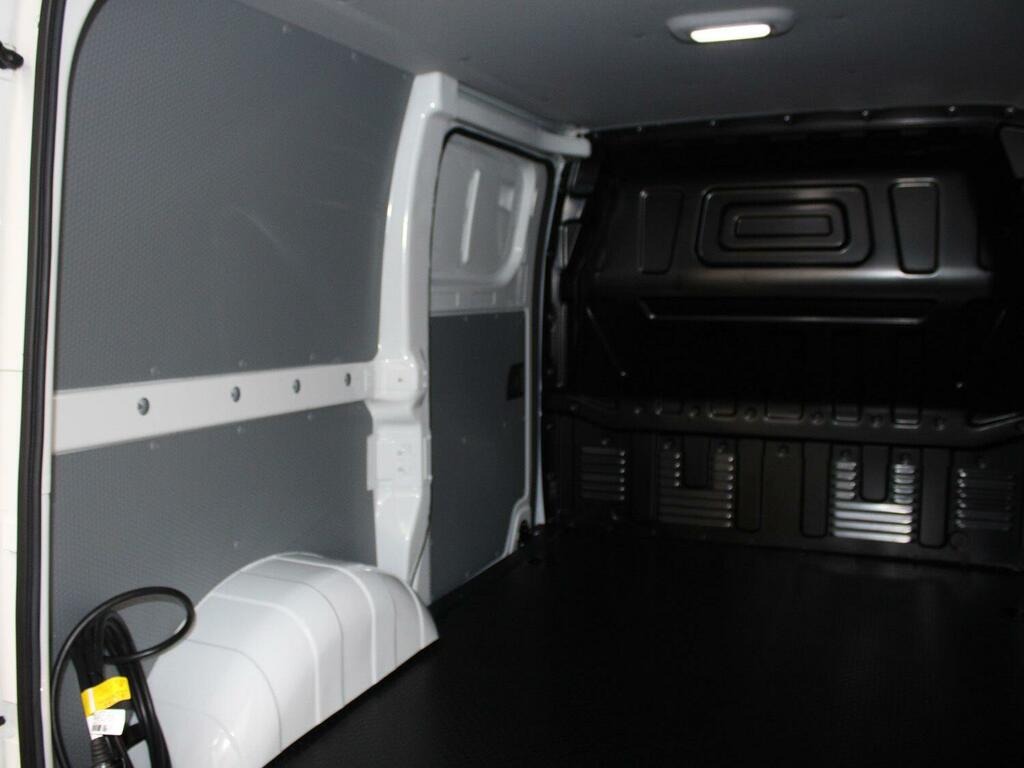 Maxus eDeliver 3 Swb Panel Van L1h1 50.23Kwh White #27