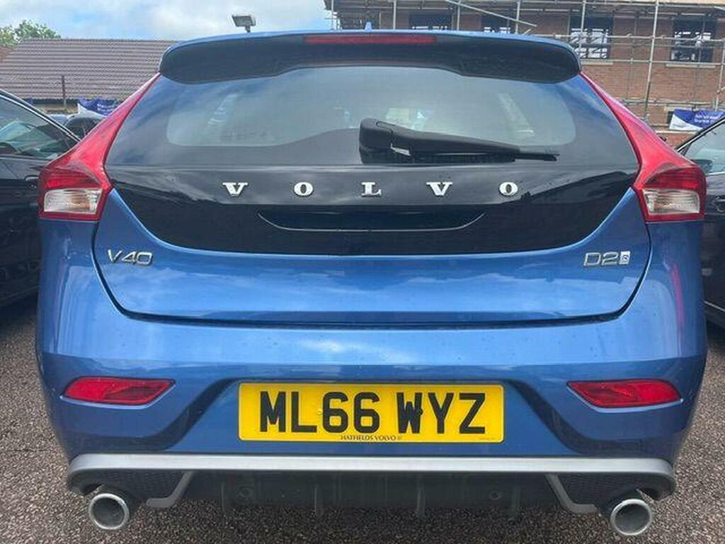 Volvo V40 Hatchback 2.0 D2 R-design Euro 6 Ss 20166 ML66WYZ Blue #6