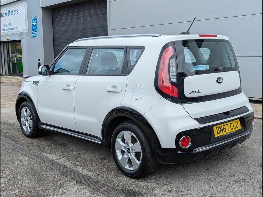 Kia Soul 1.6 Gdi 1 Euro 6 White #5