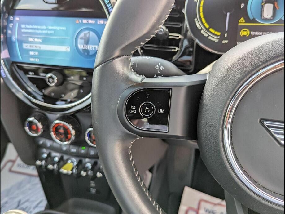 Mini Electric 135Kw Cooper S Level 2 33Kwh Silver #16