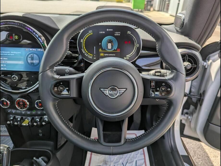 Mini Electric 135Kw Cooper S Level 2 33Kwh Silver #17