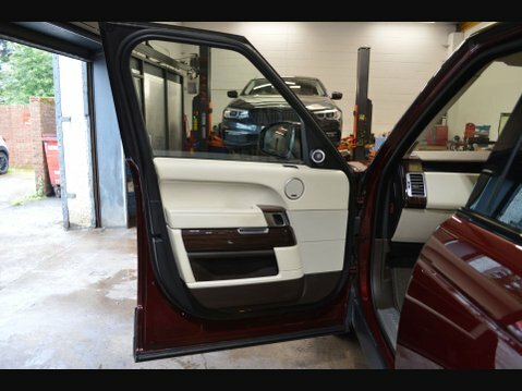 Land Rover Range Rover 4.4L Vogue Se Black #94