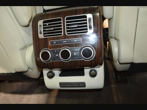 Land Rover Range Rover 4.4L Vogue Se Black #66