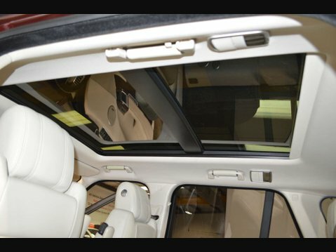 Land Rover Range Rover 4.4L Vogue Se Black #93