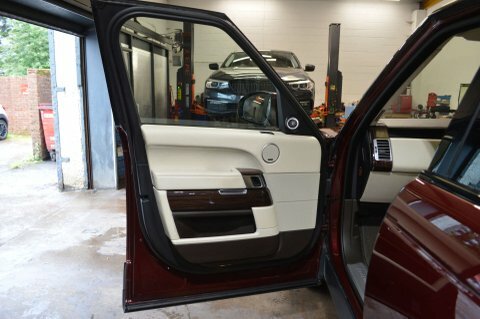 Land Rover Range Rover 4.4L Vogue Se Black #43