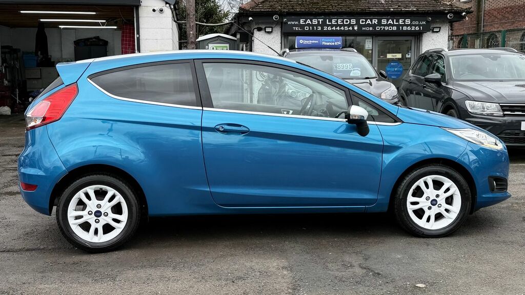 Ford Fiesta 1.0T Ecoboost Zetec Blue Edition Hatchback Pet EG16PWV Blue #2