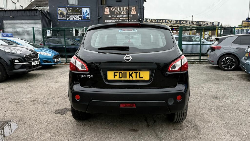 Nissan Qashqai 1.6 Visia Suv 2Wd Euro 5 Ss FD11KTL Black #4