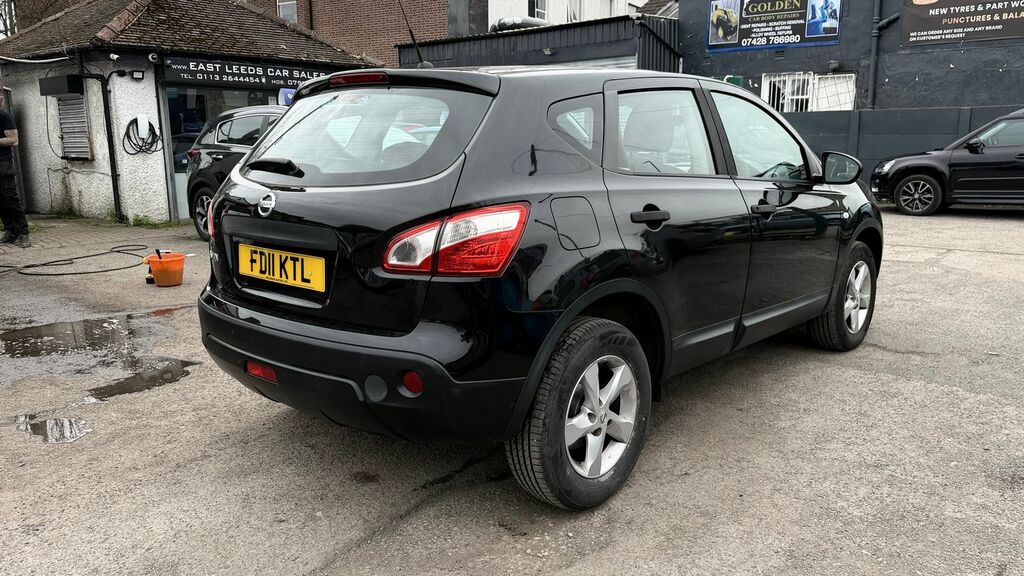 Nissan Qashqai 1.6 Visia Suv 2Wd Euro 5 Ss FD11KTL Black #3