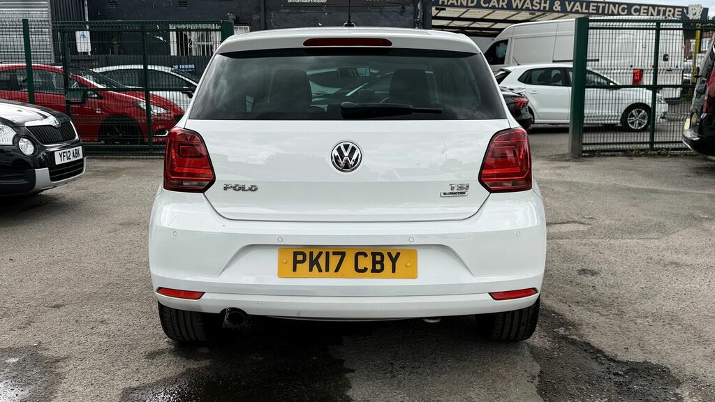 Volkswagen Polo 1.2 Tsi Bluemotion Tech Beats Hatchback PK17CBY White #5