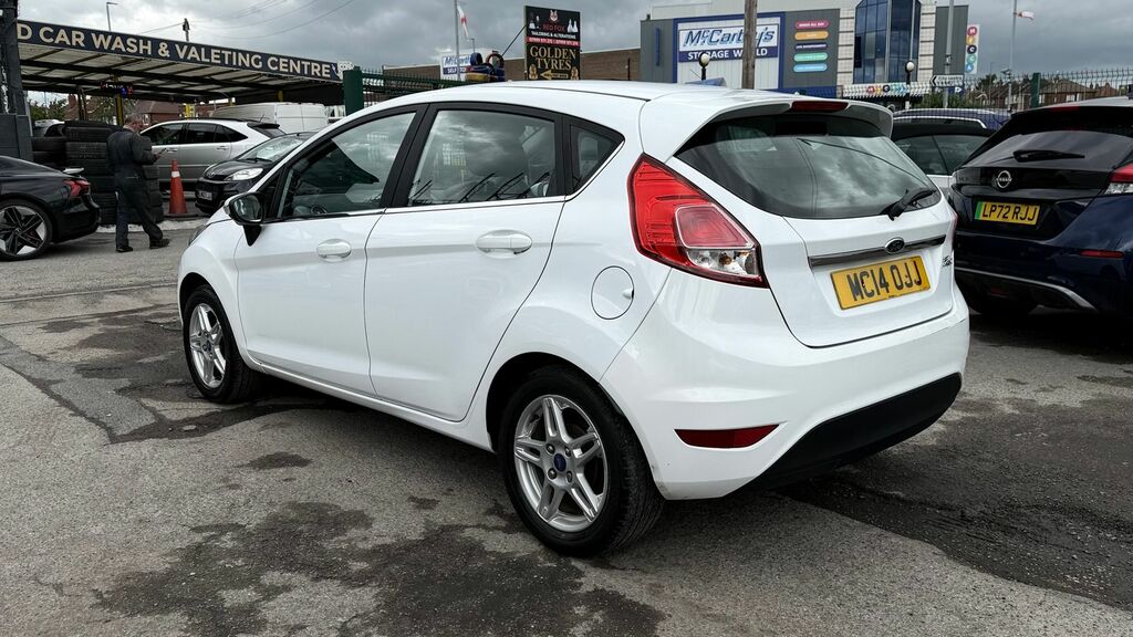 Ford Fiesta 1.0 Zetec Hatchback Euro 5 Ss MC14OJJ White #6