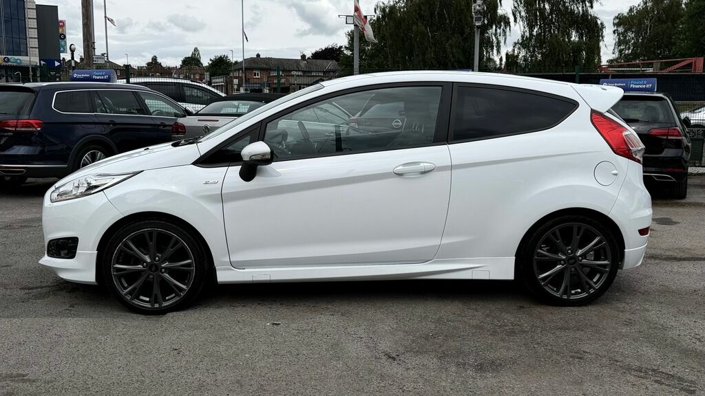Ford Fiesta 1.0T Ecoboost St-line Hatchback DP16WKF White #6