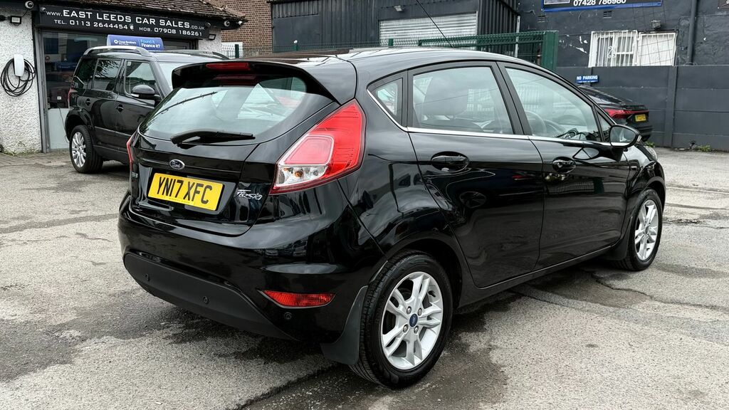 Ford Fiesta 1.0T Ecoboost Zetec Hatchback Eu YN17XFC Black #3