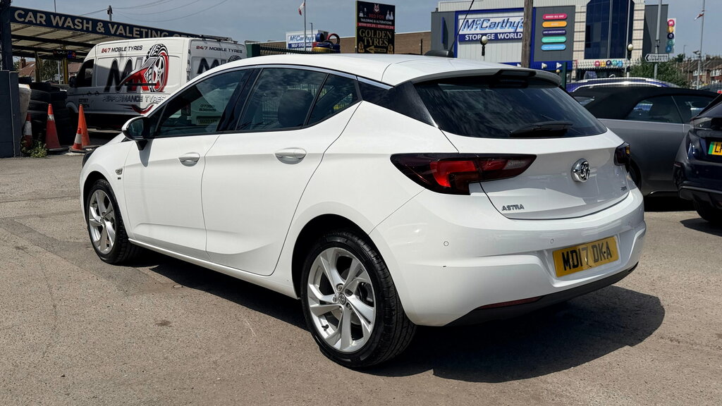 Vauxhall Astra 1.6 Cdti Blueinjection Sri Hatchback Ma White #5