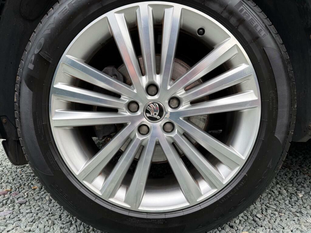 Skoda Kodiaq Se Technology Tdi White #22