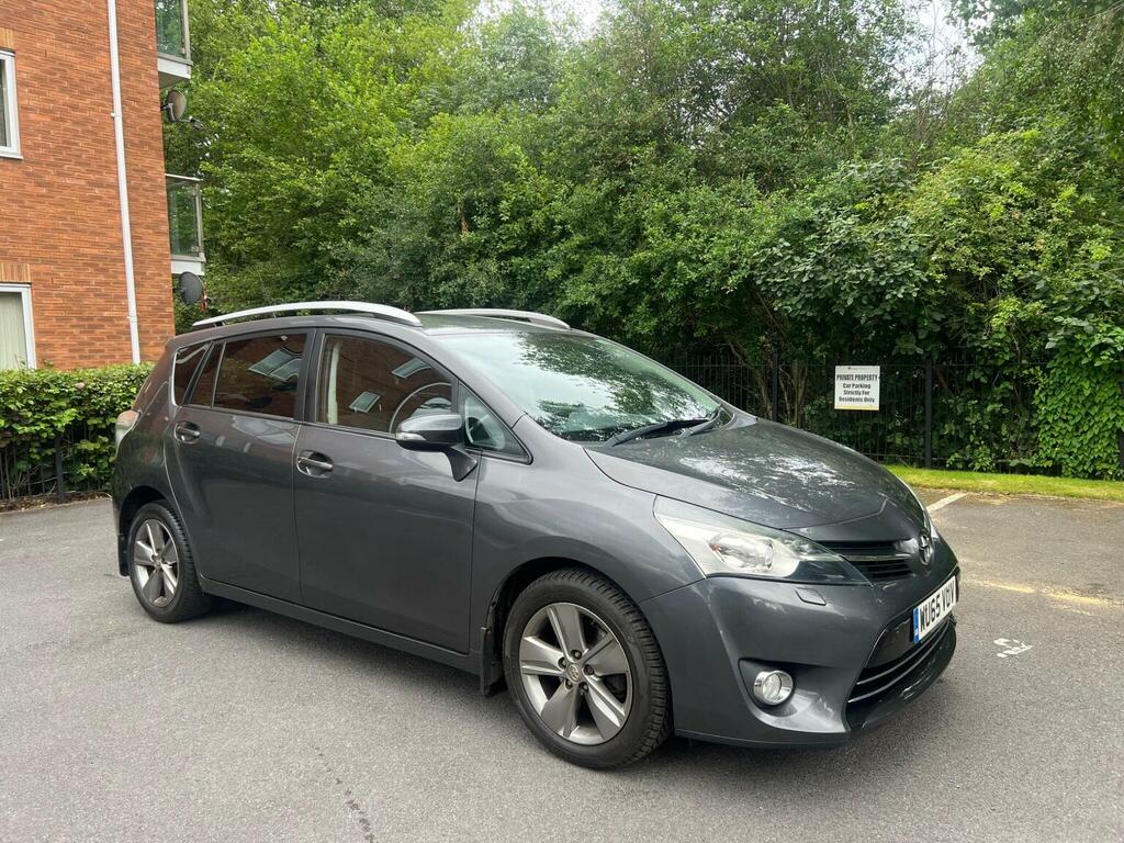 Toyota Verso Mpv 1.6 D-4d Excel Euro 6 Ss 201565 Grey