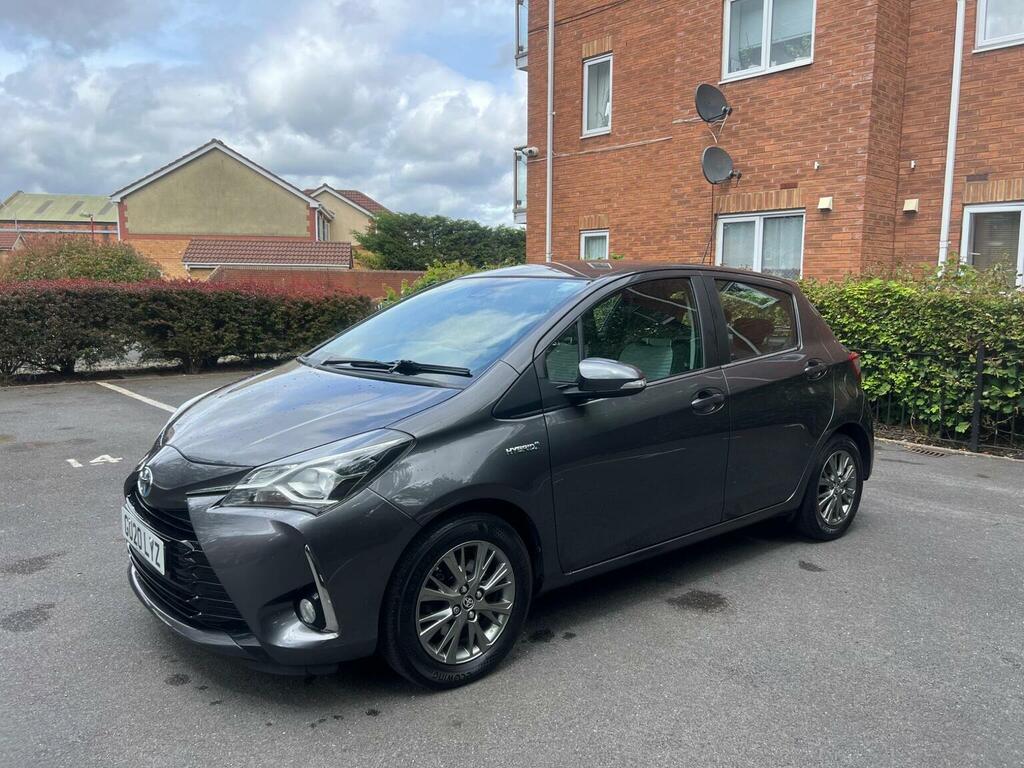 Toyota Yaris Hatchback 1.5 Vvt-h Icon E-cvt Euro 6 Ss 2 GU20LYZ Grey #3