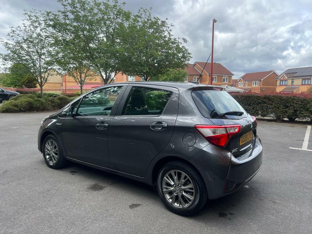 Toyota Yaris Hatchback 1.5 Vvt-h Icon E-cvt Euro 6 Ss 2 GU20LYZ Grey #4